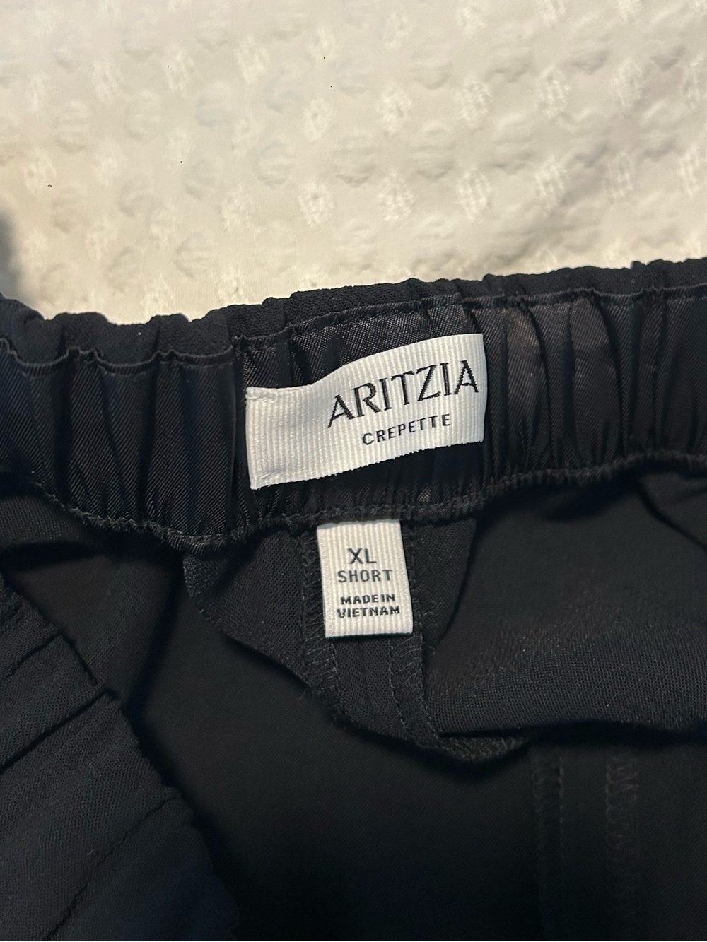 Aritzia The Lodge Pant - Crepette - Black Size XL Short NWOT - Picture 9 of 11